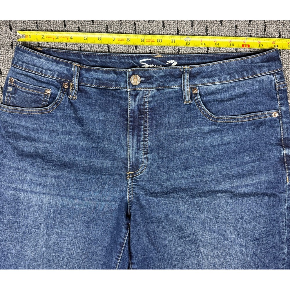 Seven7 Womens Relaxed Bermuda Denim Shorts Blue Medium Wash Size 14 Stretch - Picture 4 of 8